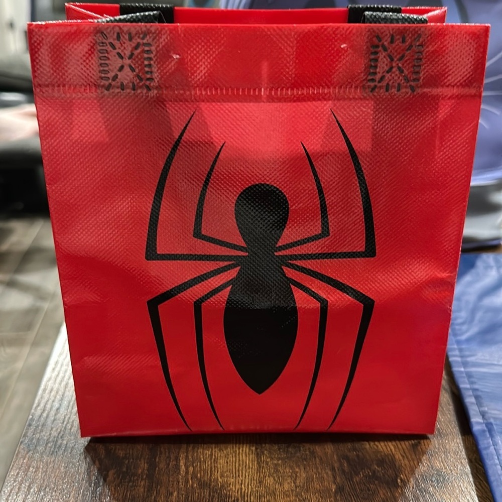 Spider Man Small Reusable Bag NWT​ - Picture 3 of 4